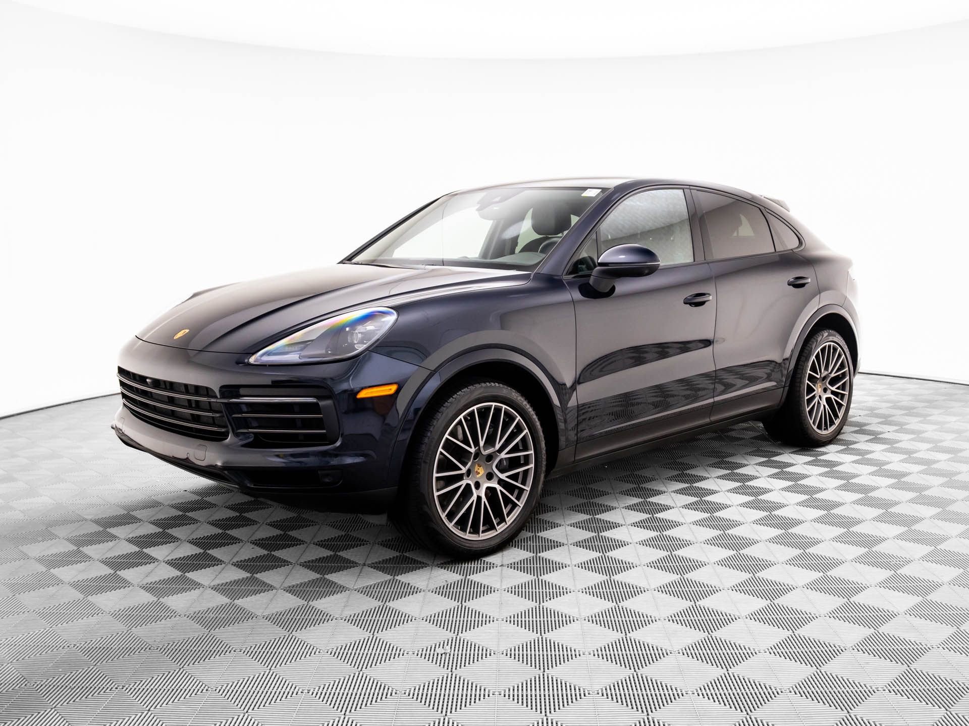Certified 2023 Porsche Cayenne Platinum Edition