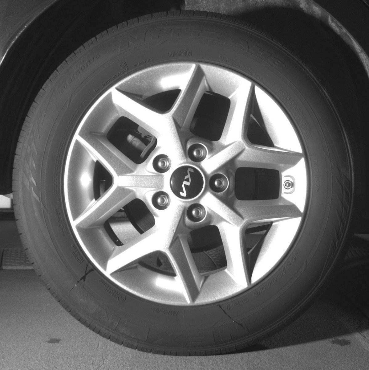 Used 2025 Kia Soul LX w/ LX Technology Package image 15