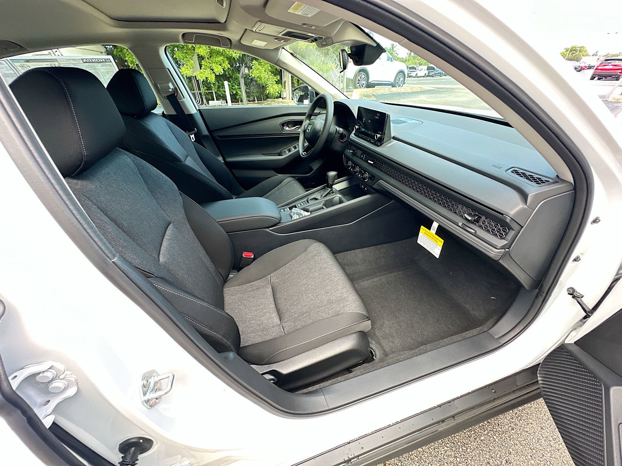 New 2025 Honda Accord SE image 22