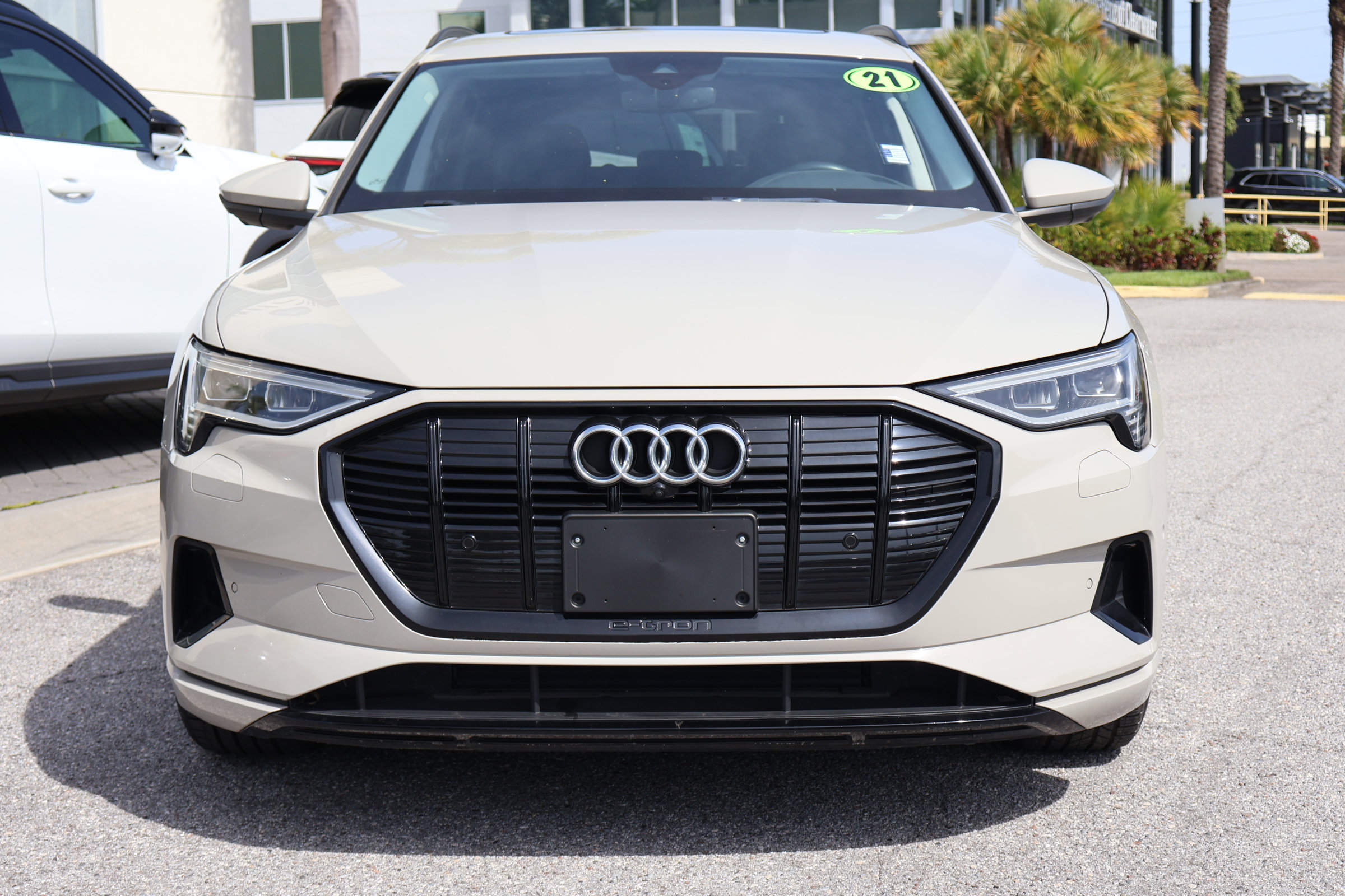 Used 2021 Audi e-tron Premium w/ Convenience Plus Package image 13
