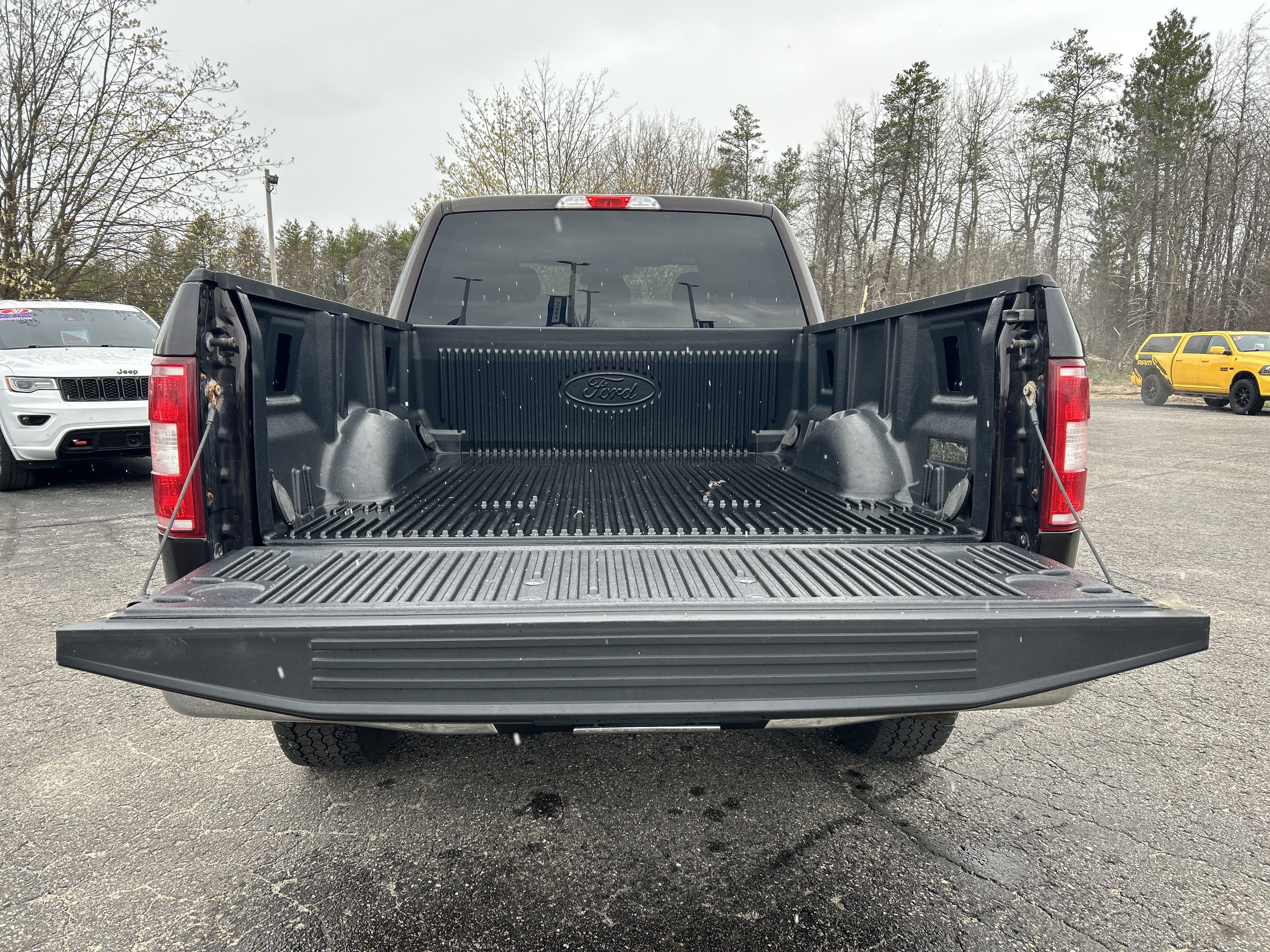 Used 2018 Ford F150 XLT w/ XTR Package AWD/4WD image 12