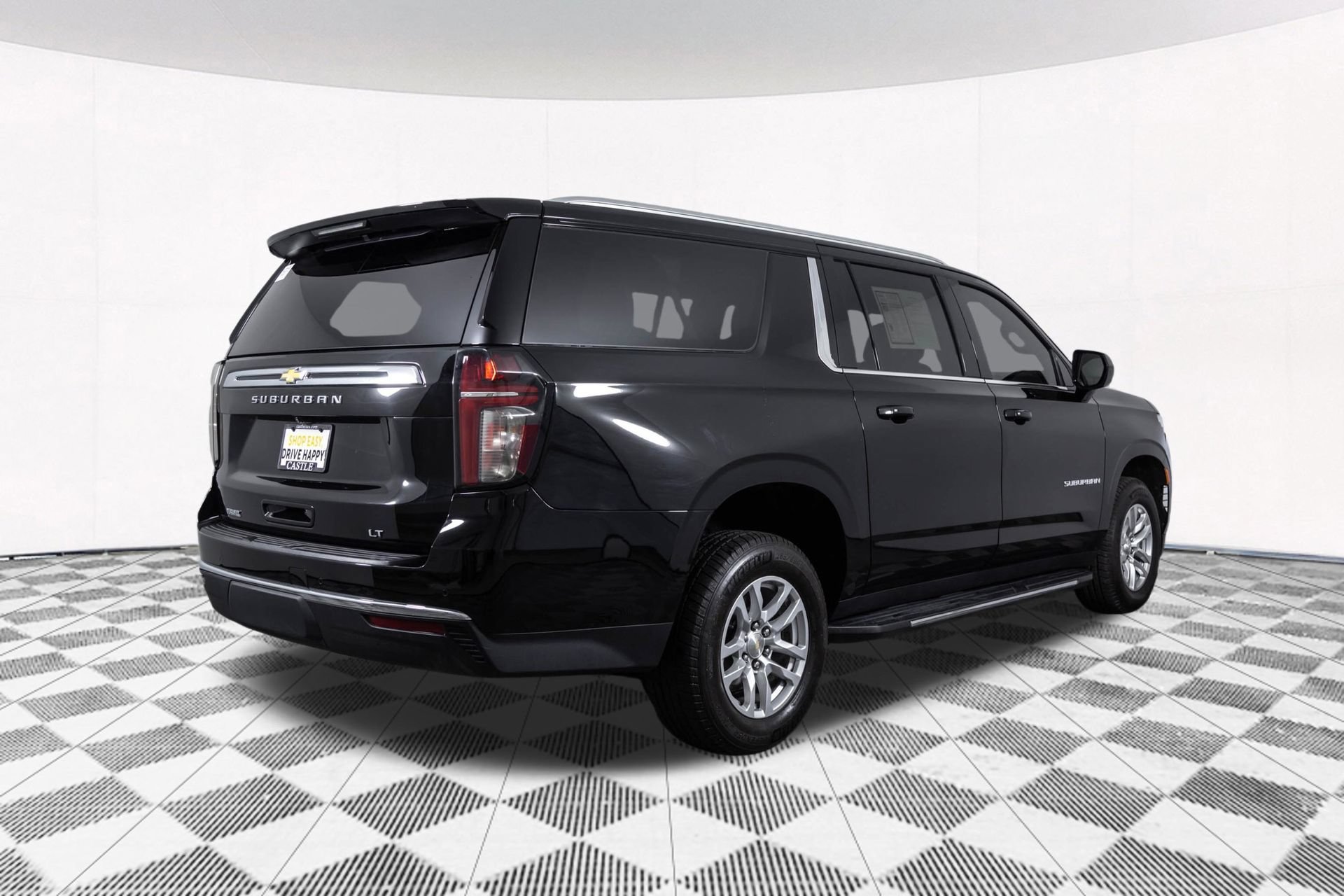 Used 2022 Chevrolet Suburban LT AWD/4WD image 21