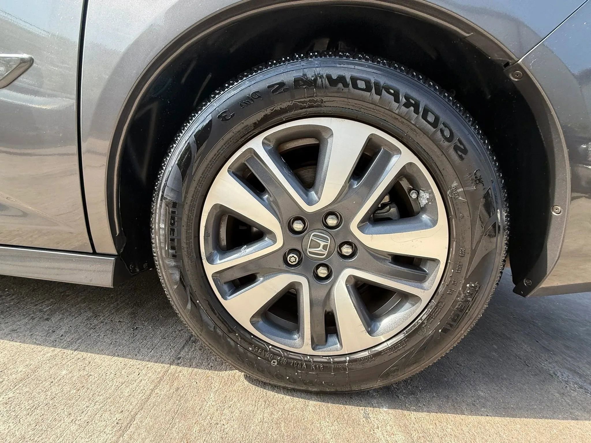 Used 2014 Honda Odyssey Touring image 31