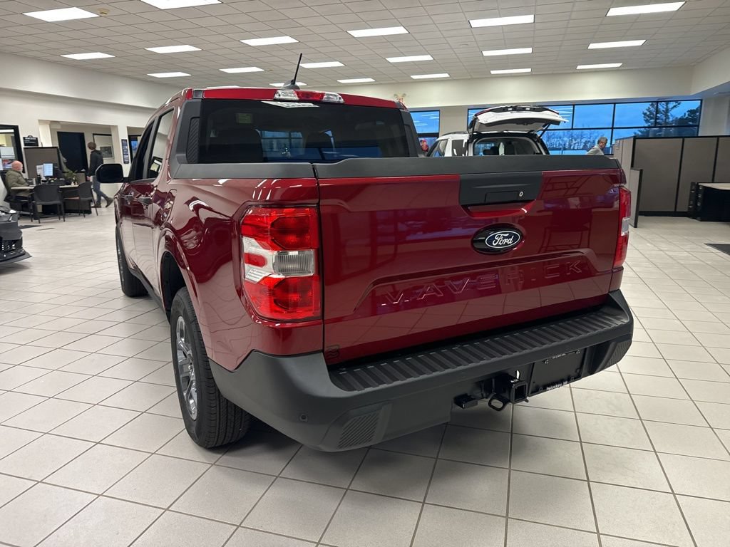 New 2025 Ford Maverick XLT w/ Equipment Group 302A AWD/4WD image 11