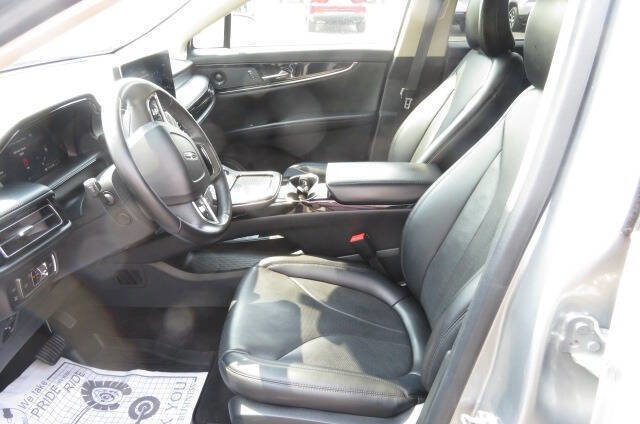 Used 2021 Lincoln Nautilus Reserve w/ Class II Trailer Tow Package image 15