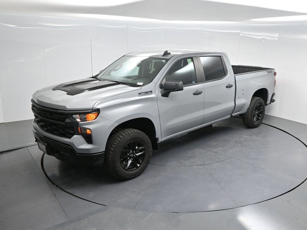 Used 2024 Chevrolet Silverado 1500 Custom Trail Boss w/ Dark Appearance Package image 60