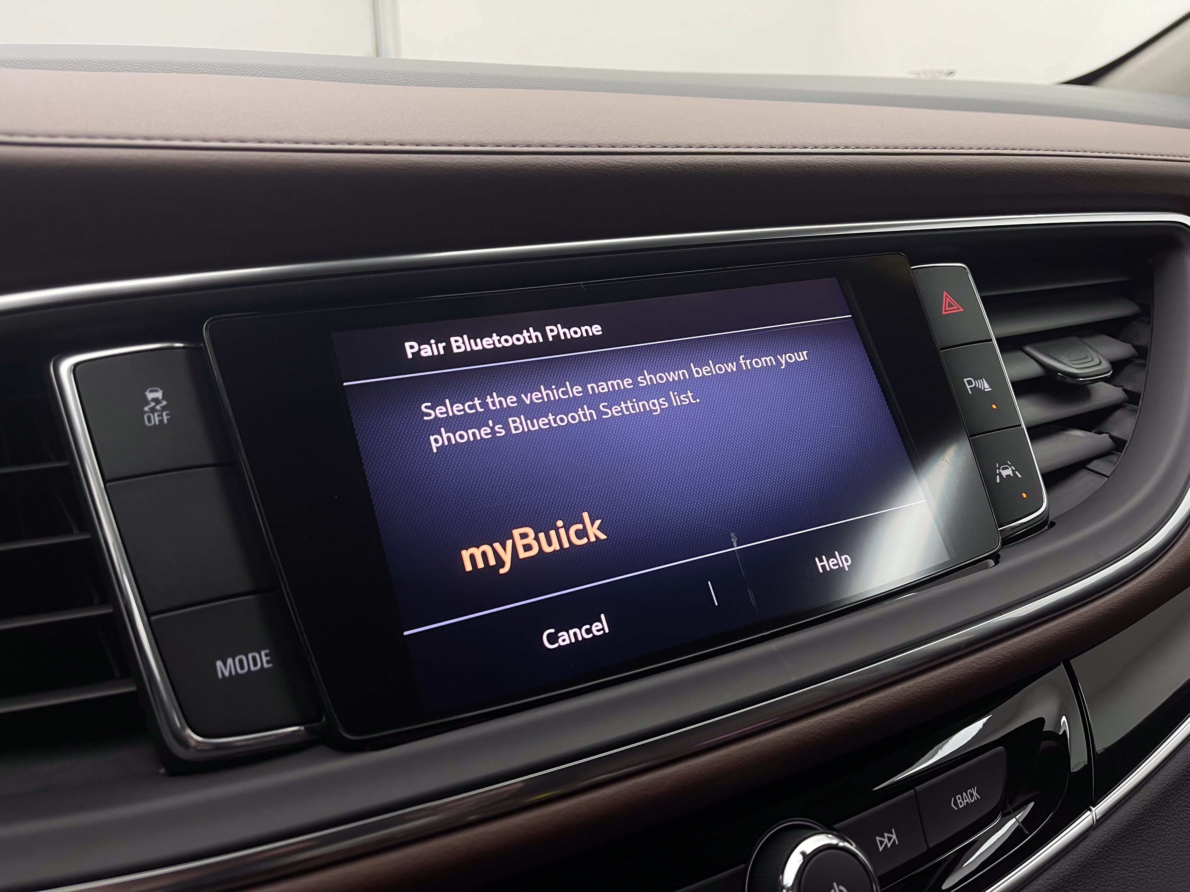 Used 2020 Buick Enclave Avenir w/ Avenir Technology Package FWD image 30