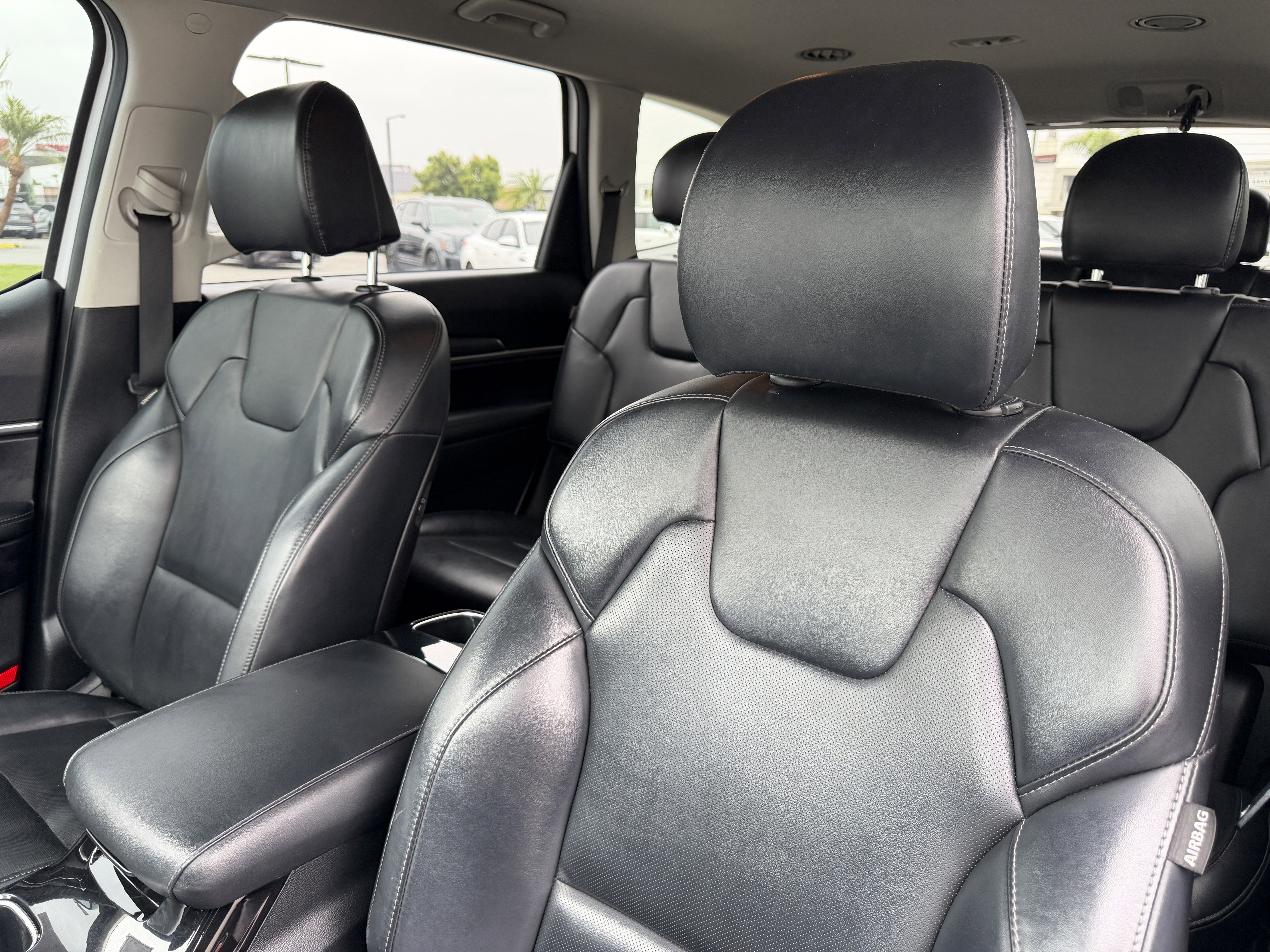 Used 2023 Kia Telluride S AWD/4WD image 17