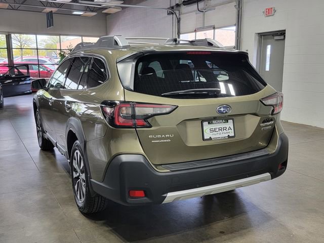 Used 2023 Subaru Outback Touring AWD/4WD image 7