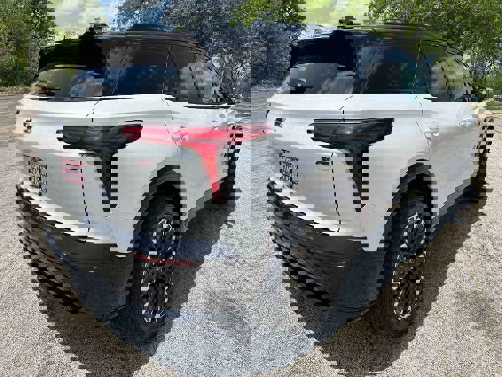 New 2025 Chevrolet Blazer EV RS RWD image 4