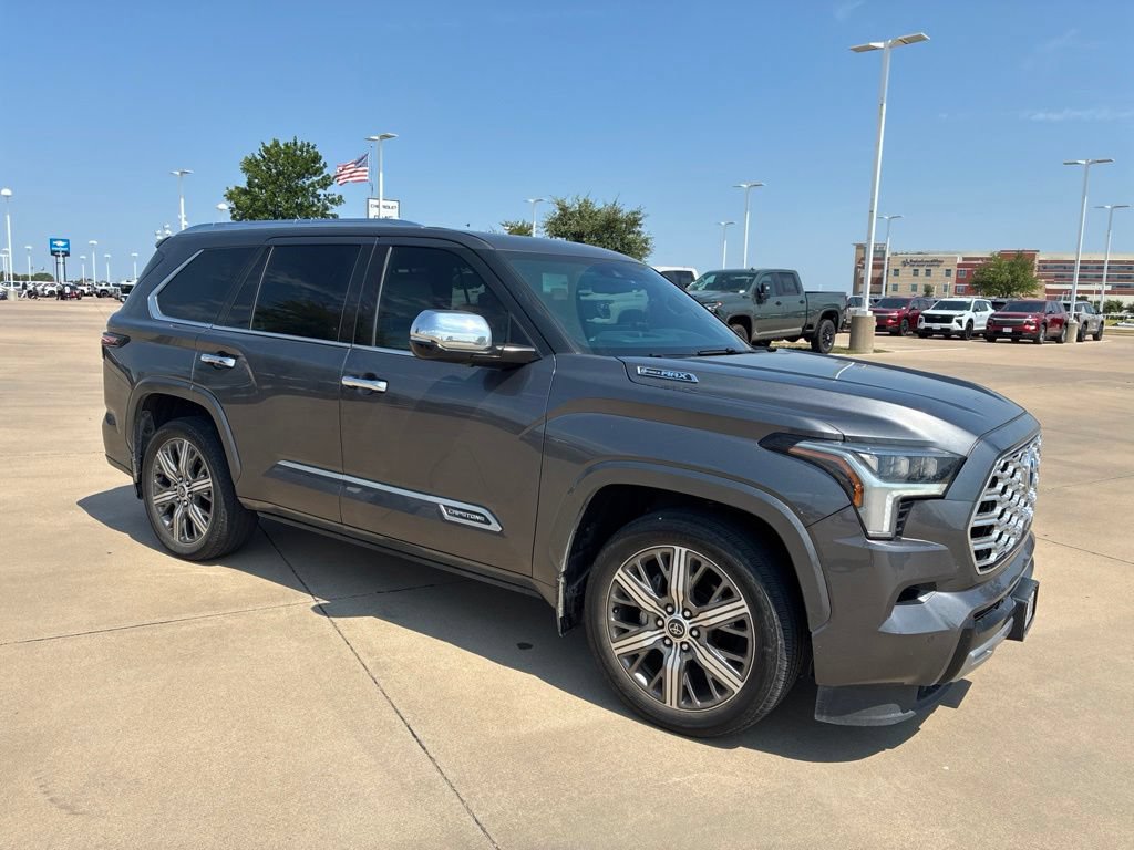 Used 2023 Toyota Sequoia Capstone AWD/4WD image 5