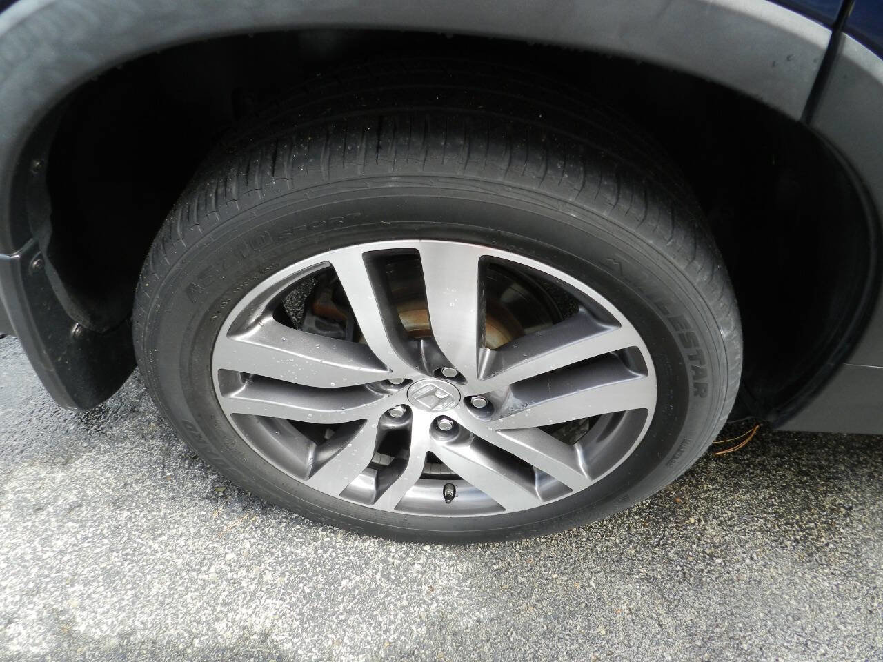 Used 2016 Honda Pilot Touring image 26