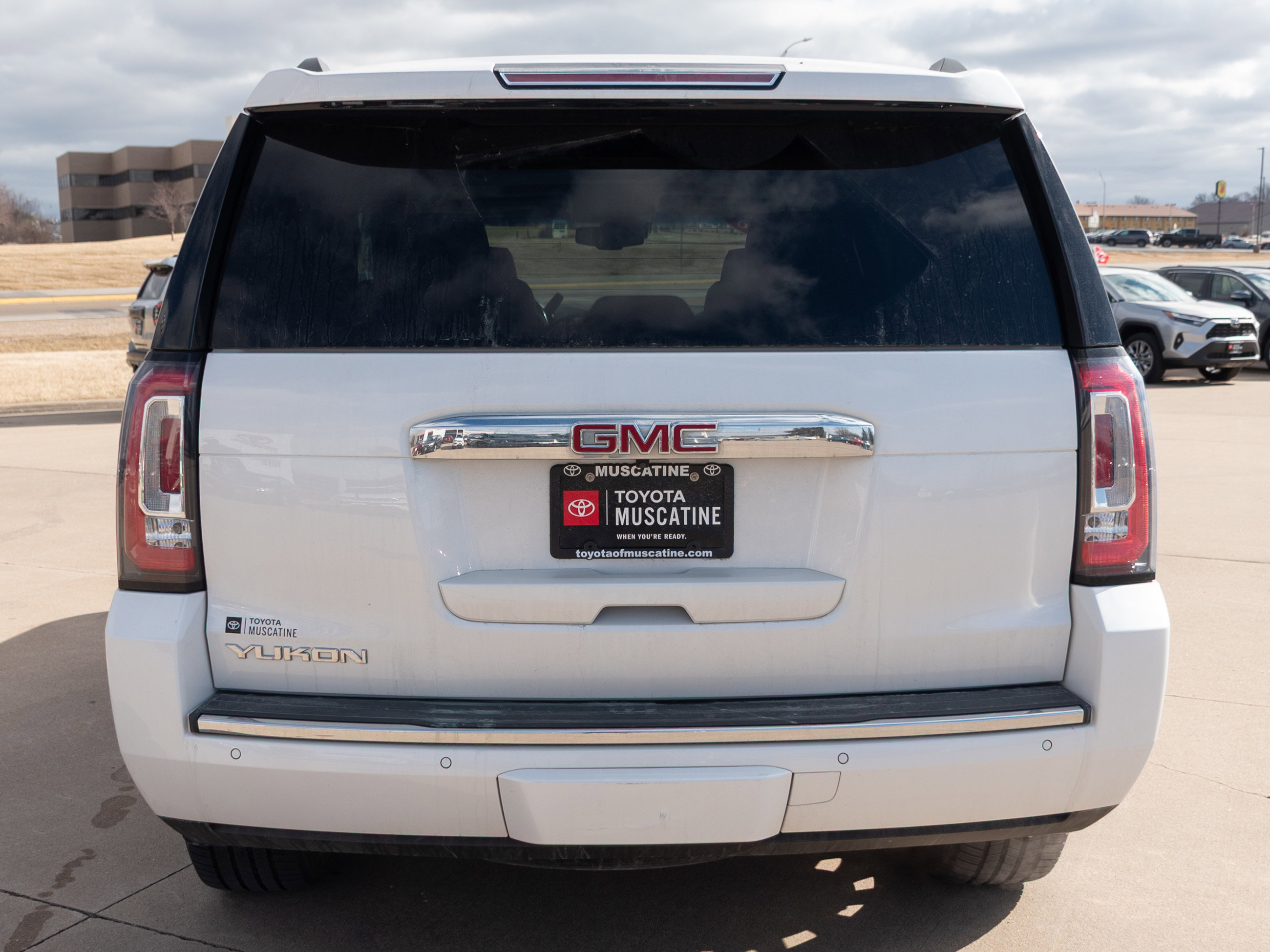Used 2018 GMC Yukon Denali image 21