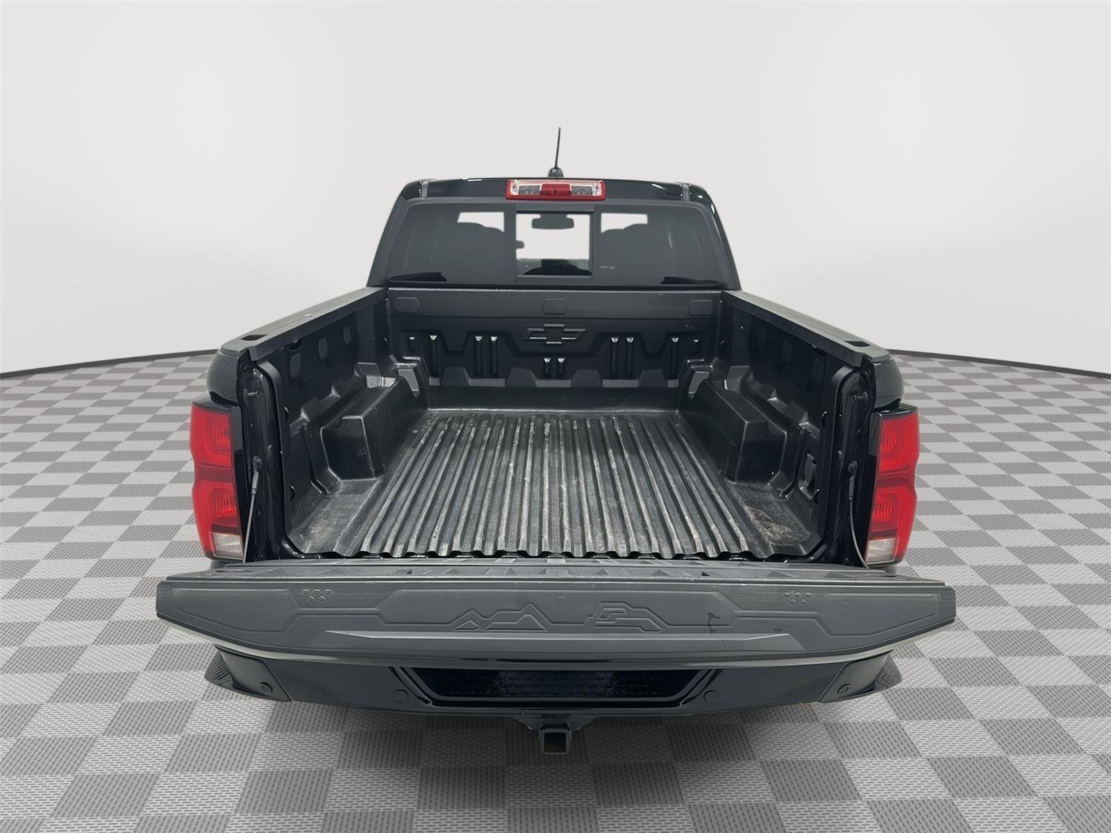 Used 2023 Chevrolet Colorado LT w/ LT Convenience Package III image 23