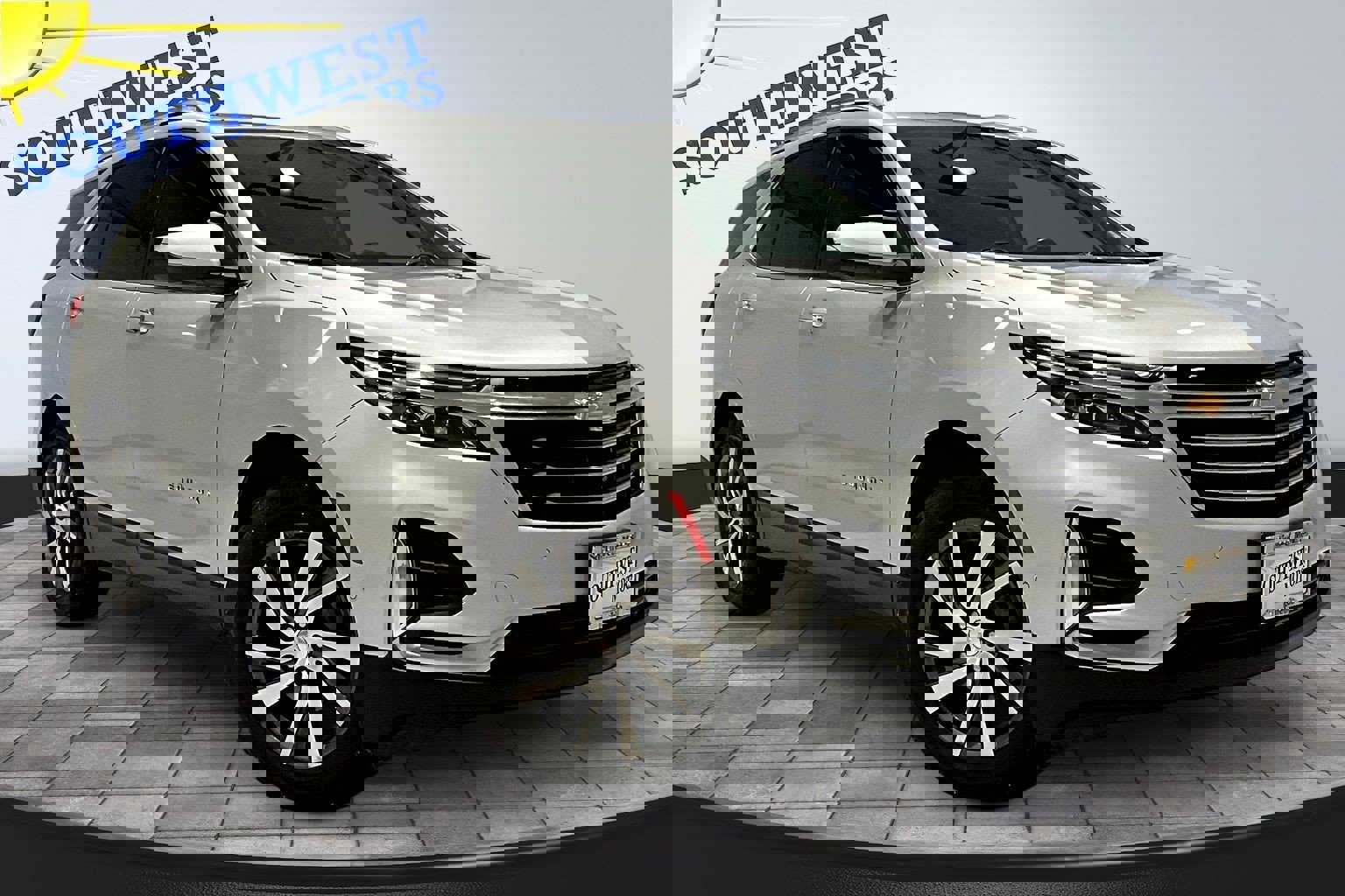 Used 2022 Chevrolet Equinox Premier image 3