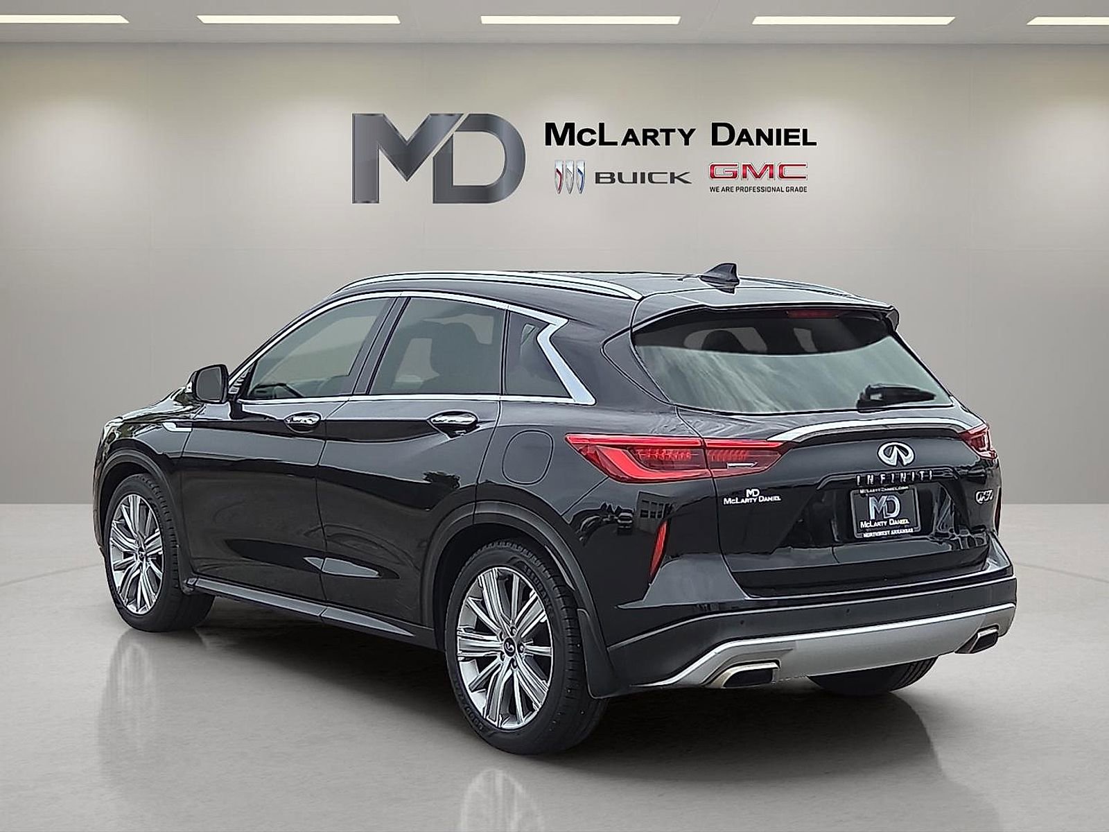 Used 2021 INFINITI QX50 Sensory FWD image 4