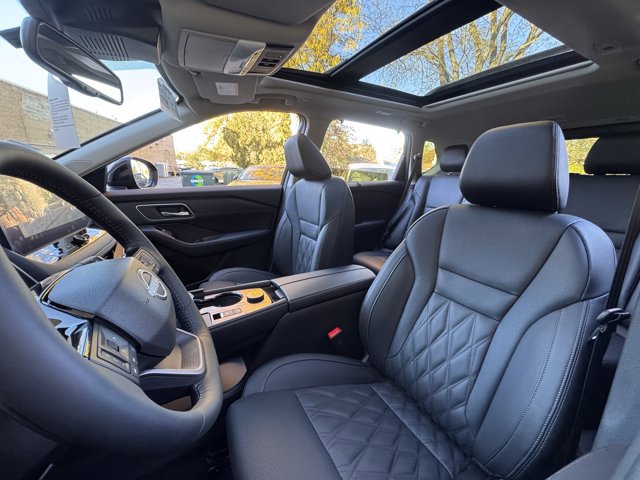 New 2026 Nissan Rogue Platinum w/ Platinum Premium Package image 32