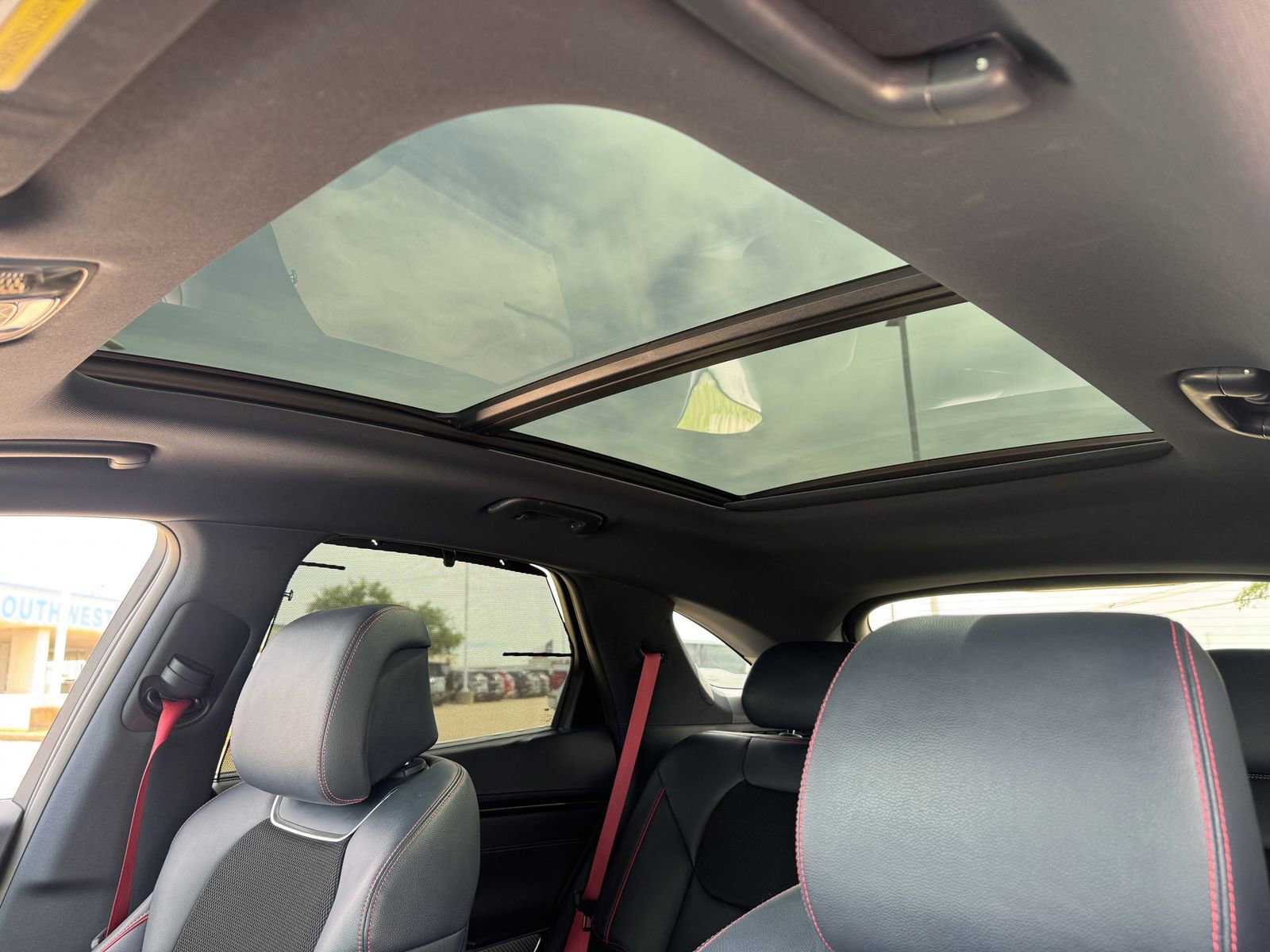 Used 2023 Genesis GV70 2.5T w/ Sport Prestige Package image 26