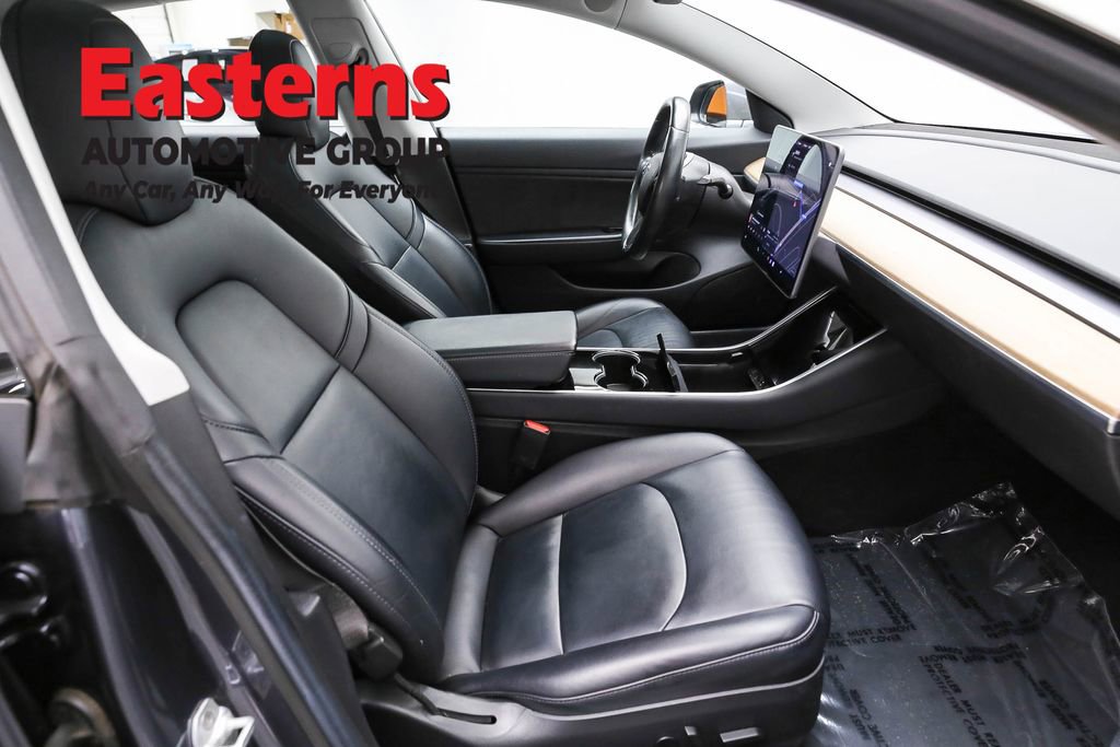 Used 2018 Tesla Model 3 Long Range image 21