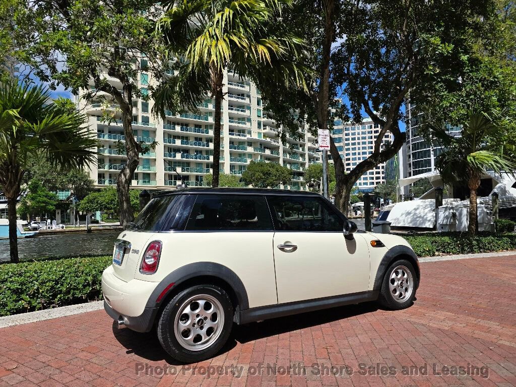 Used 2012 MINI Cooper Hardtop image 8