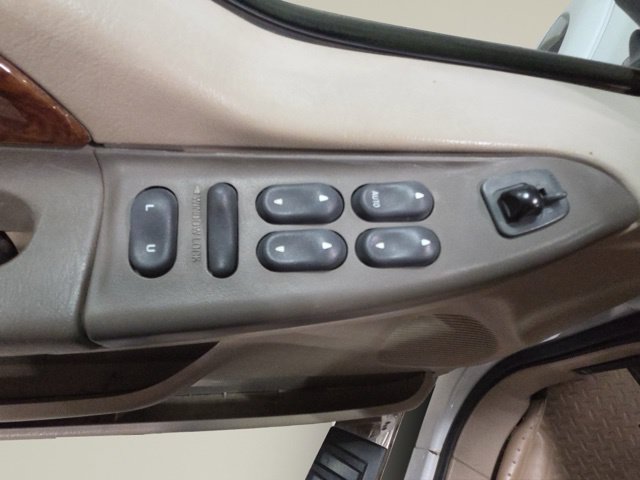 Used 2000 Ford F350 Lariat AWD/4WD image 13