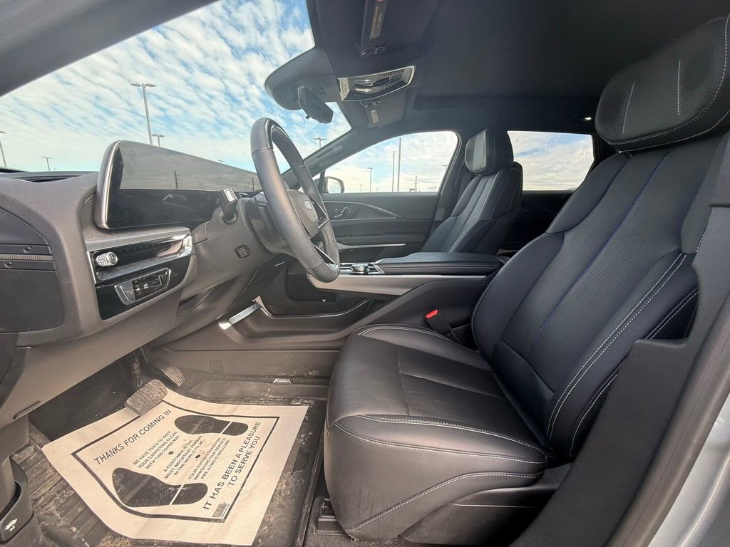 Certified 2024 Cadillac Lyriq Luxury w/ LPO, Floor Liner Package image 30