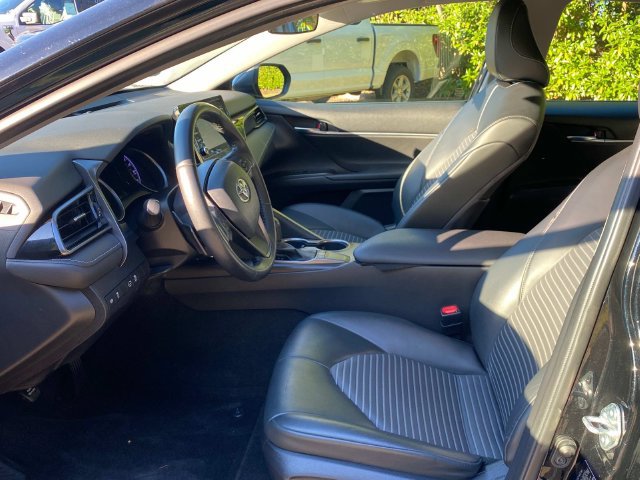 Used 2023 Toyota Camry SE FWD image 11