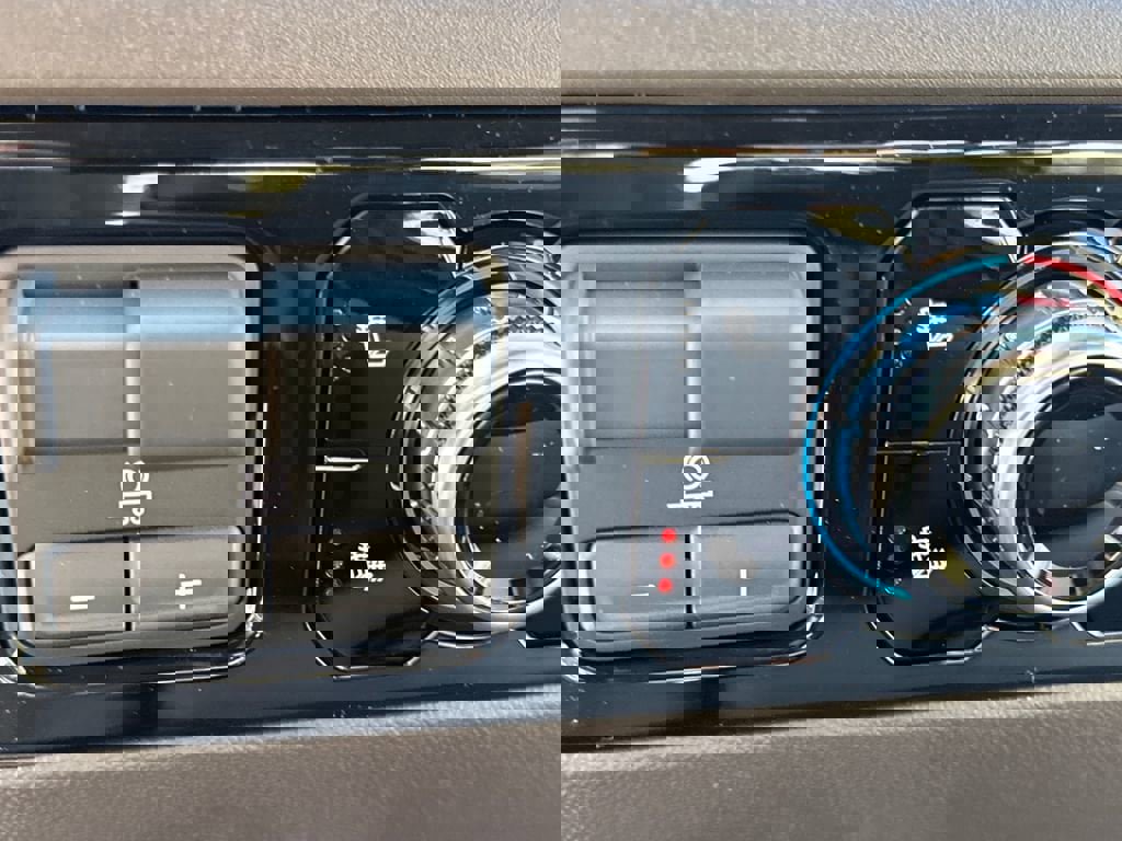 New 2026 GMC Sierra 1500 SLE w/ Preferred Package image 20