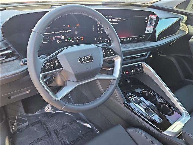 New 2025 Audi Q5 Premium Plus image 3