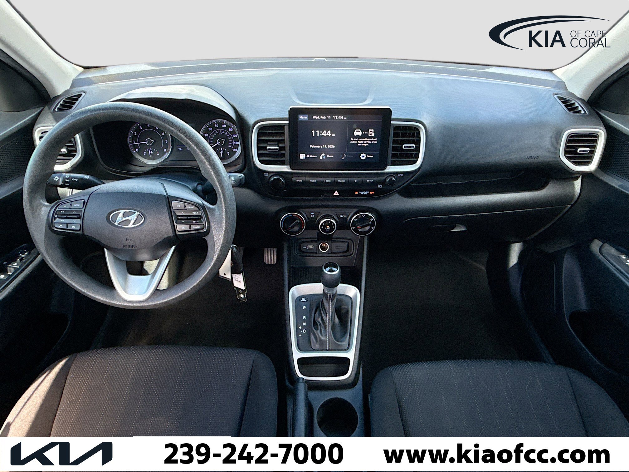 Used 2022 Hyundai Venue SE image 15