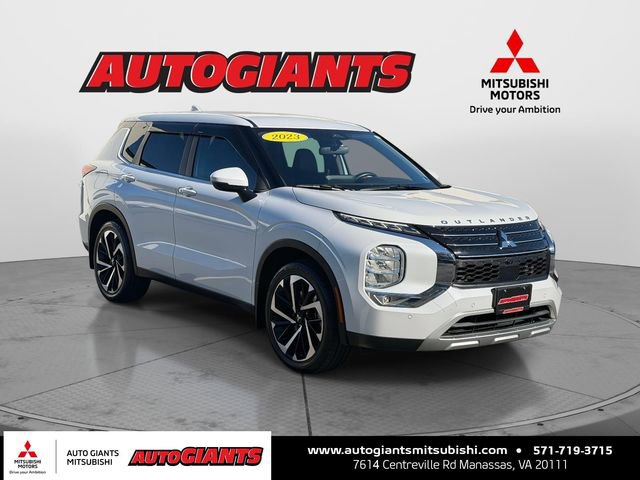 Used 2023 Mitsubishi Outlander SE