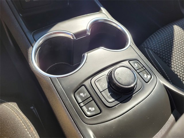 Used 2022 GMC Terrain SLE w/ Driver Convenience Package image 22