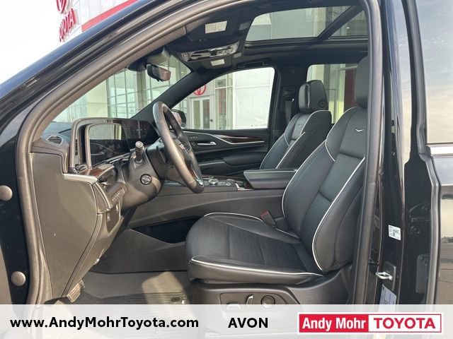 Used 2023 Cadillac Escalade Premium Luxury image 10