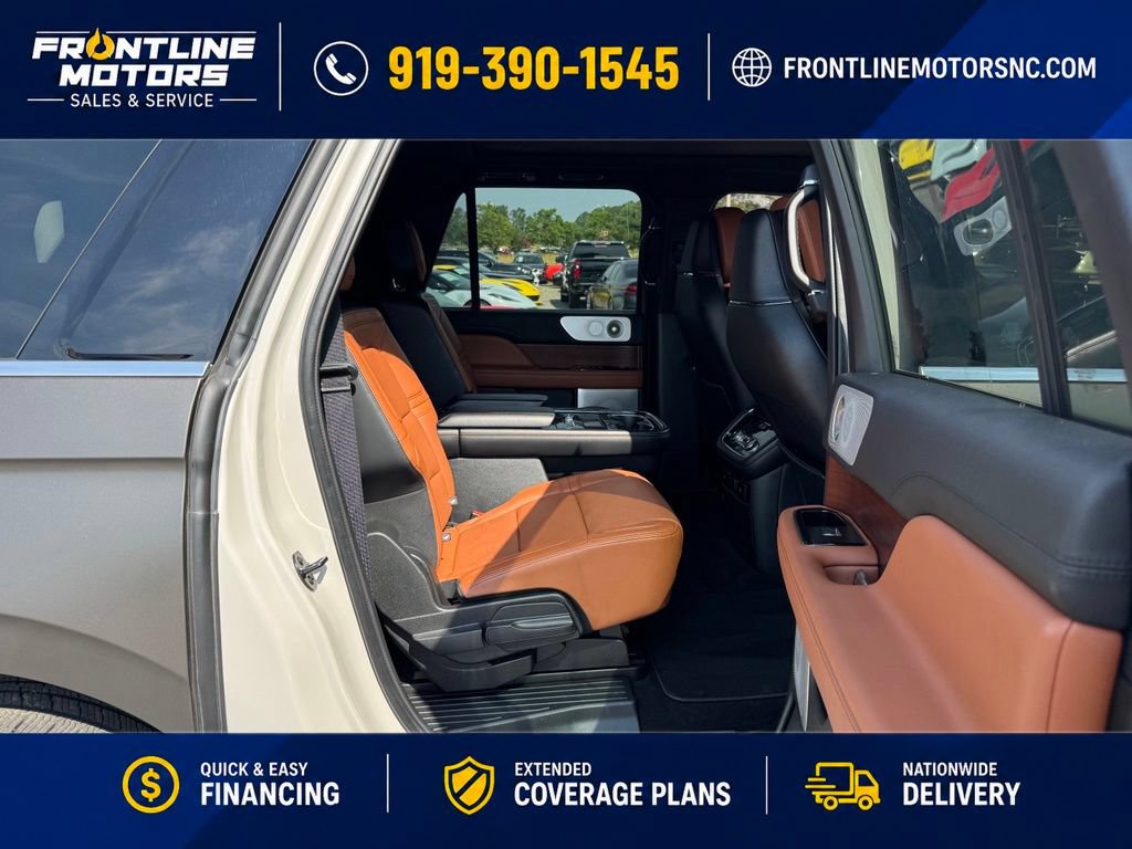 Used 2021 Lincoln Navigator L Reserve w/ Luxury Package RWD image 12