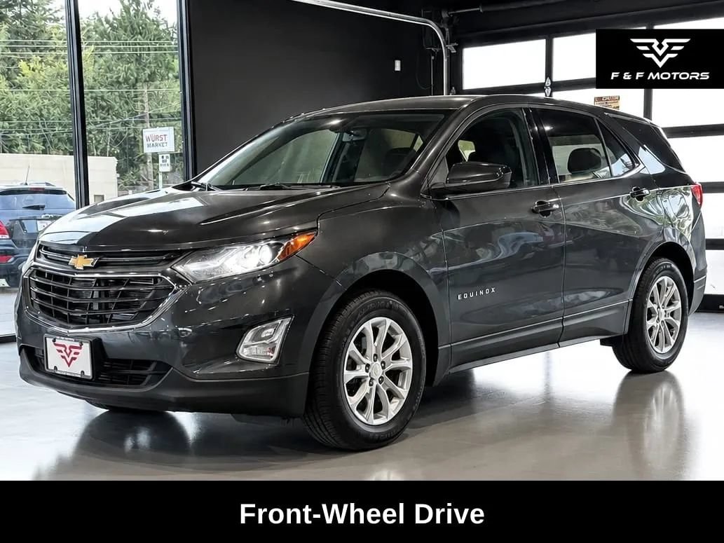 Used 2018 Chevrolet Equinox LT FWD image 2