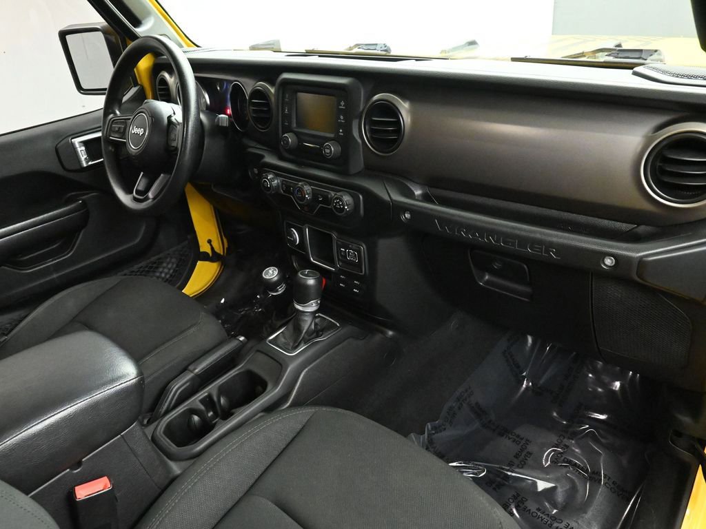 Used 2021 Jeep Wrangler Unlimited Sport AWD/4WD image 18