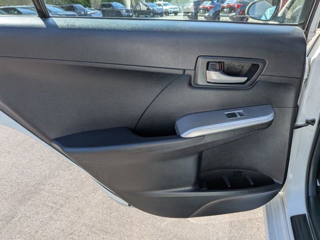 Used 2013 Toyota Camry SE image 18