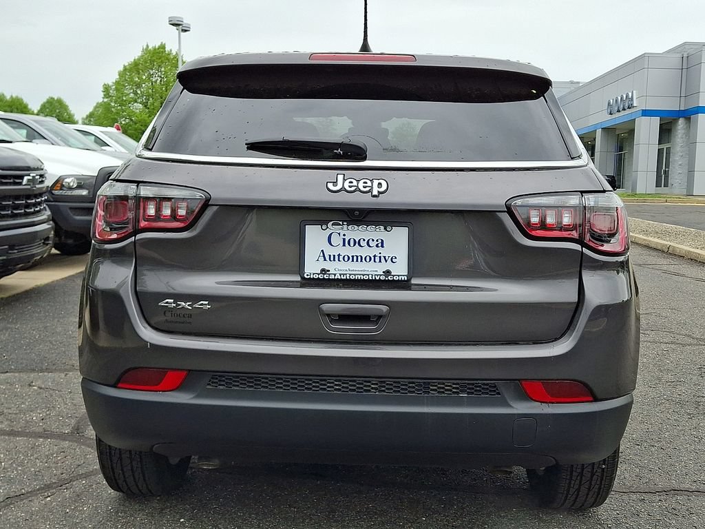 Used 2023 Jeep Compass Sport AWD/4WD image 8