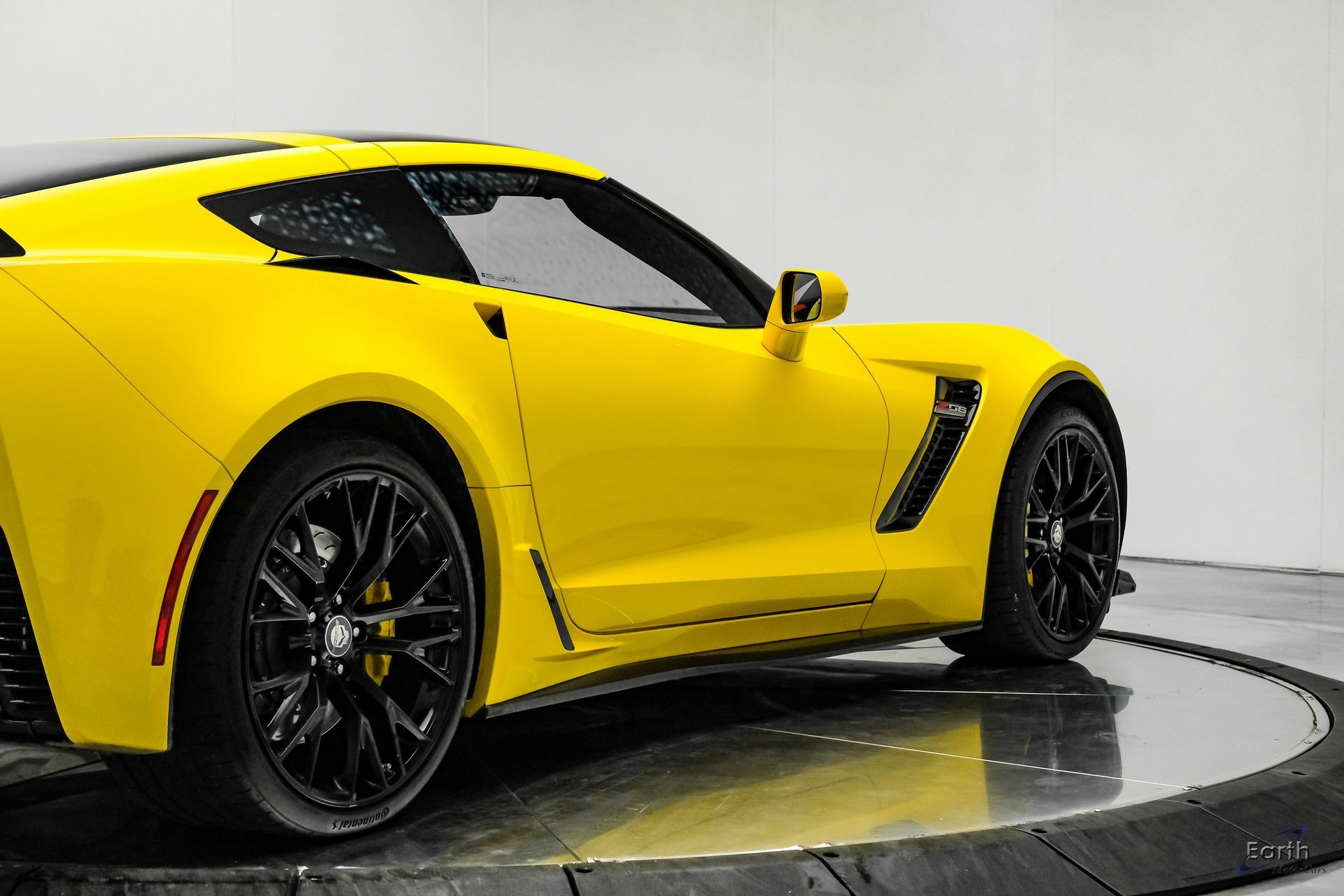 Used 2018 Chevrolet Corvette Z06 image 28