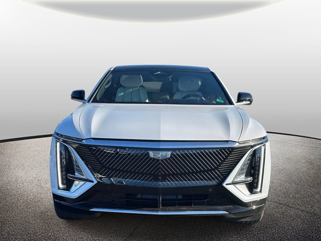New 2026 Cadillac Lyriq Luxury RWD image 6