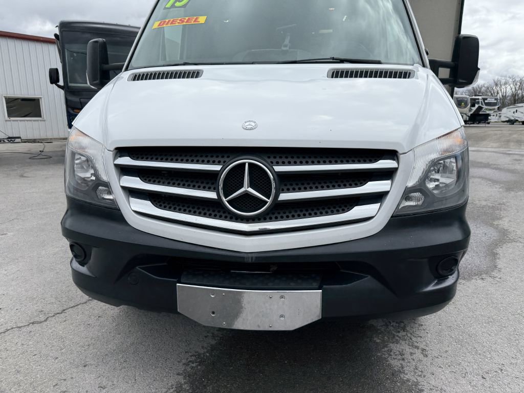 Used 2014 Mercedes-Benz Sprinter 3500 image 42