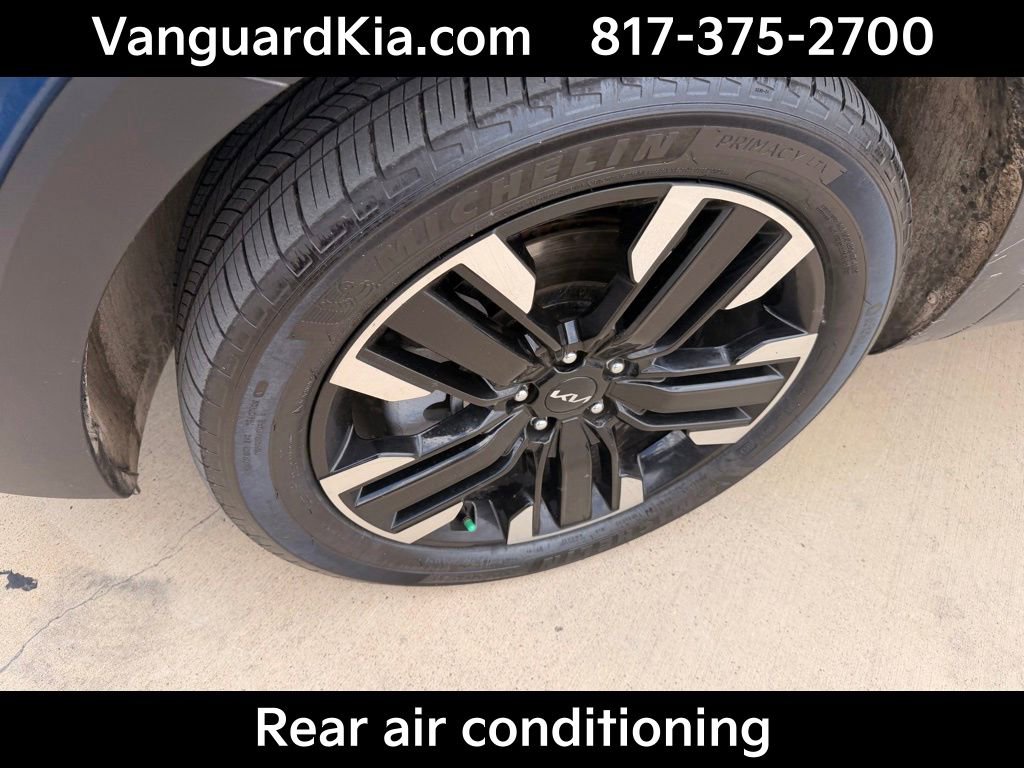 Certified 2023 Kia Telluride SX Prestige AWD/4WD image 8