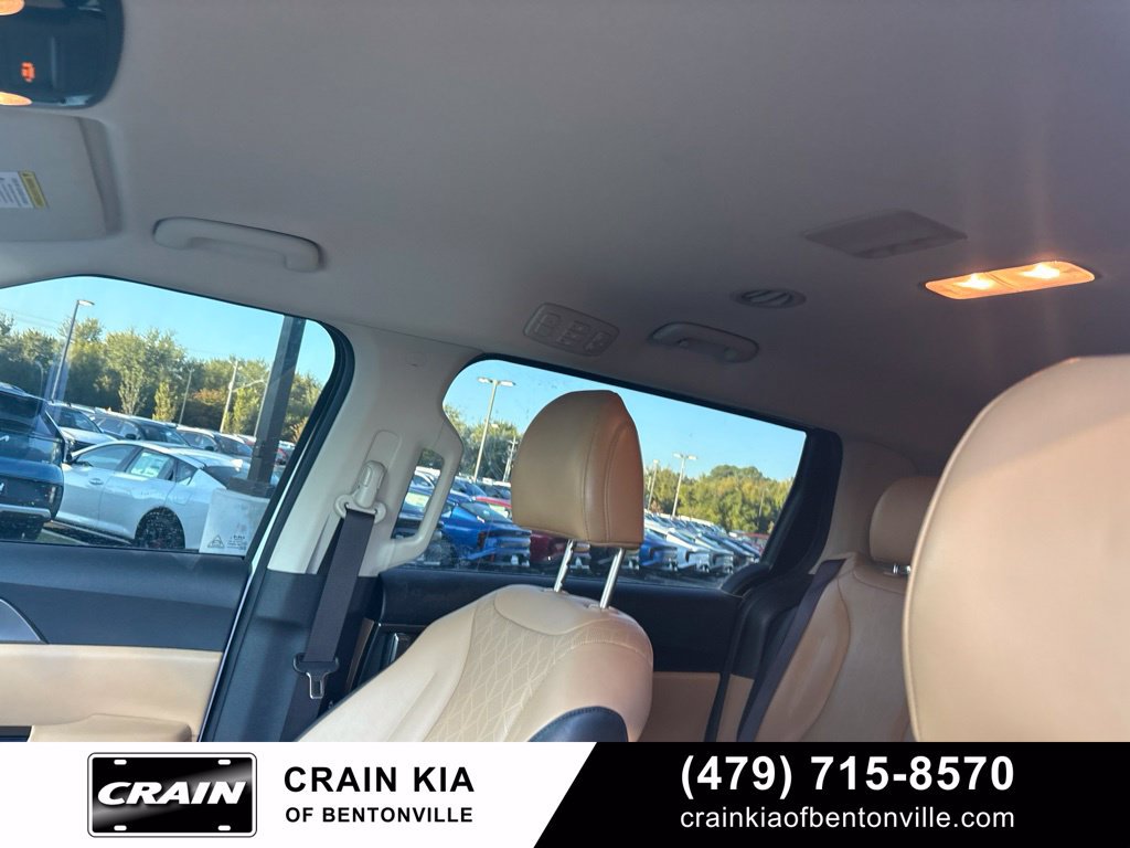 Certified 2024 Kia Carnival LX FWD image 21