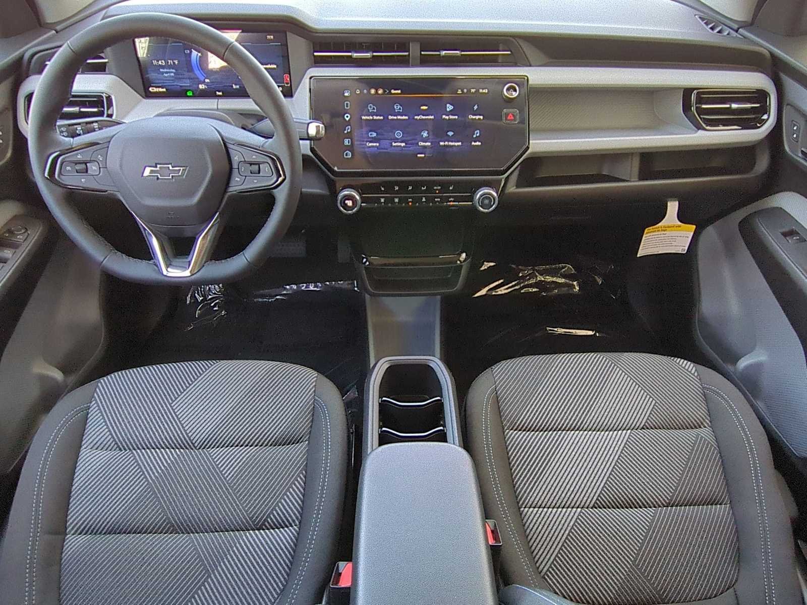 New 2027 Chevrolet Bolt LT w/ Comfort Package FWD image 13