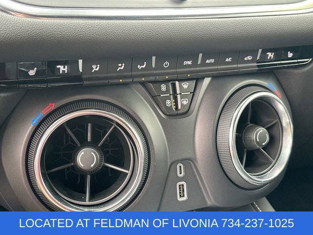 Certified 2024 Chevrolet Blazer LT w/ Convenience Package FWD image 17