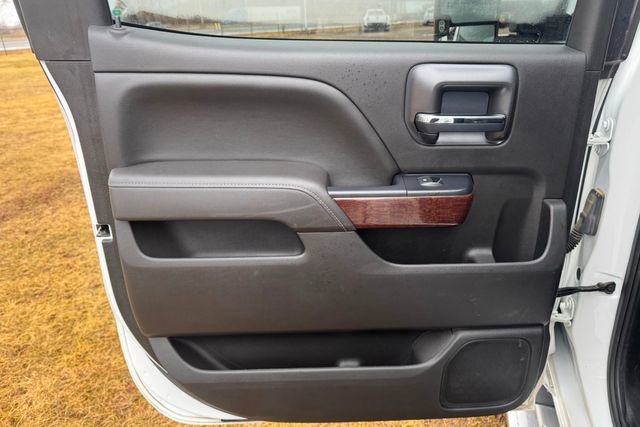 Used 2017 GMC Sierra 2500 SLE w/ SLE Preferred Package image 21