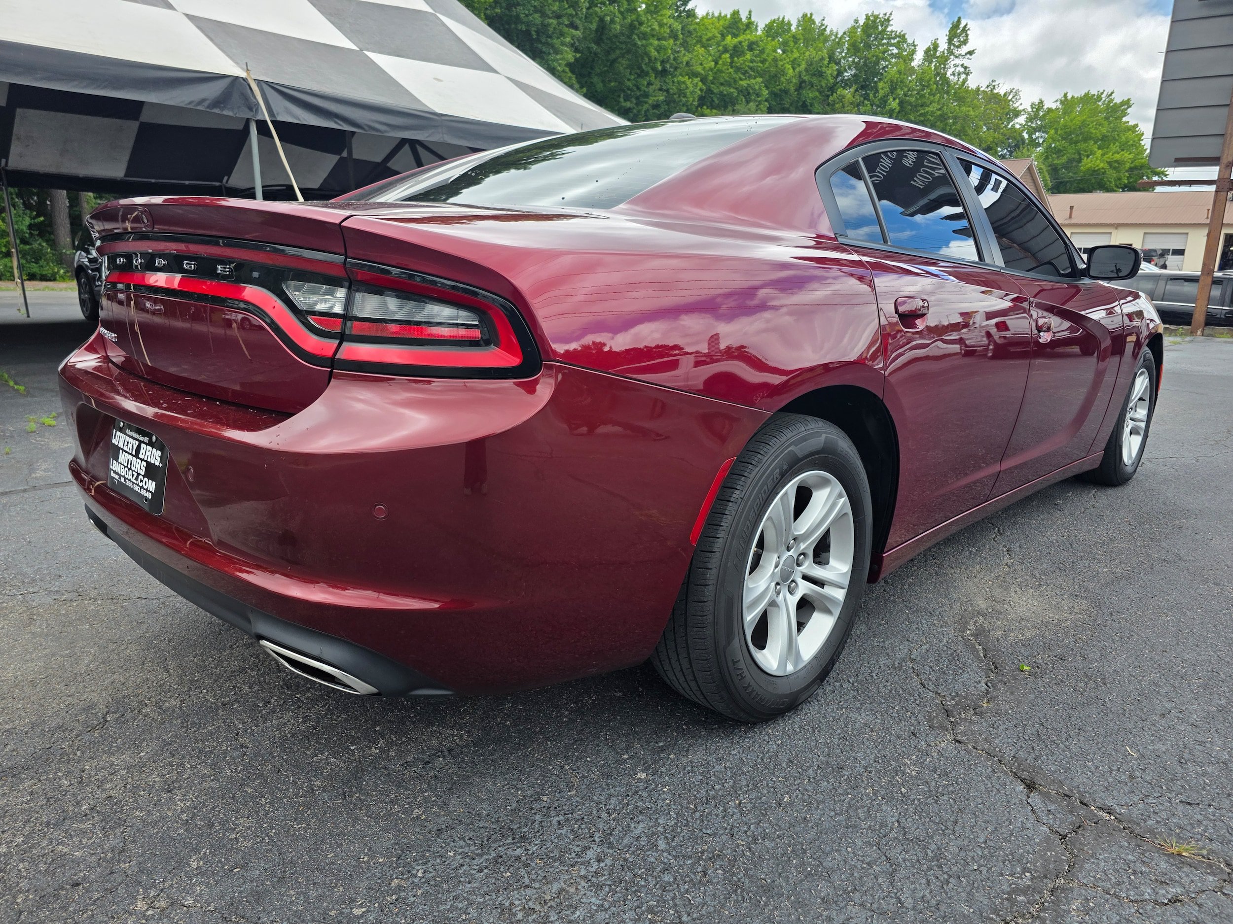 Used 2019 Dodge Charger SXT w/ Leather Interior Group RWD image 5