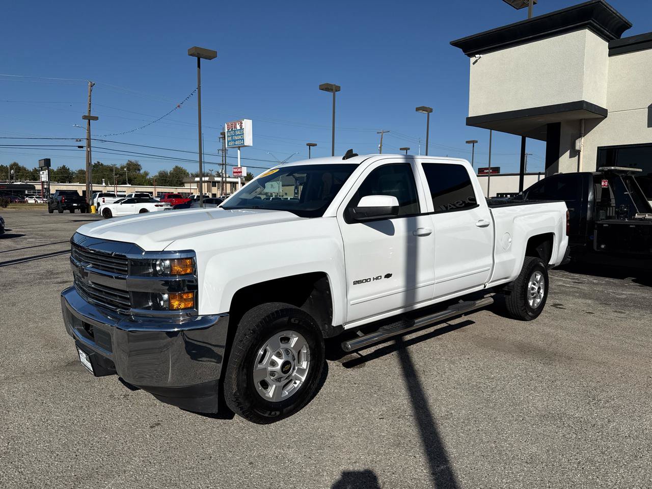 Used 2015 Chevrolet Silverado 2500 LT RWD image 2