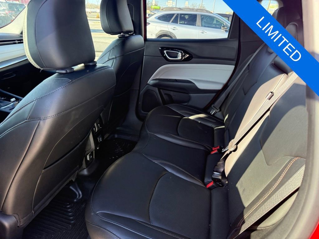 Used 2023 Jeep Compass Limited image 10