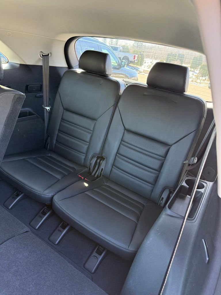 Used 2019 Kia Sorento EX image 11